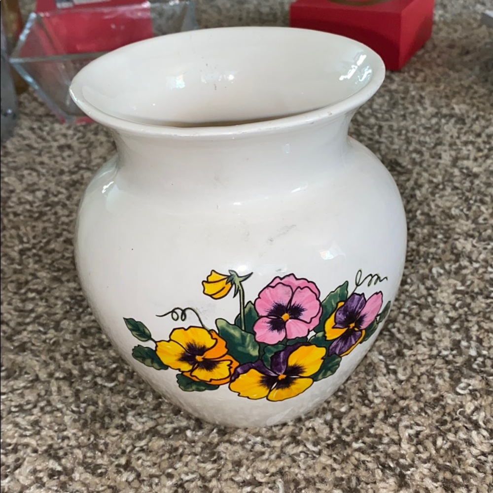 Flower pot